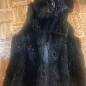 Trendy unisex Elegant Black real fox and partial leather Fur Vest/ belt.